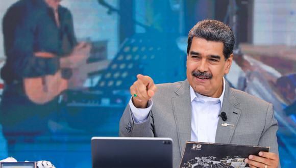 El presidente venezolano, Nicolás Maduro, durante su programa "Con Maduro +", transmitido por el canal estatal VTV, en Caracas, Venezuela, el 5 de noviembre de 2023. (Foto de Prensa Miraflores / EFE)