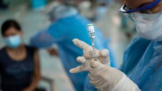 Vacunación COVID a personas de 58 a 59 años inició en Lima y Callao