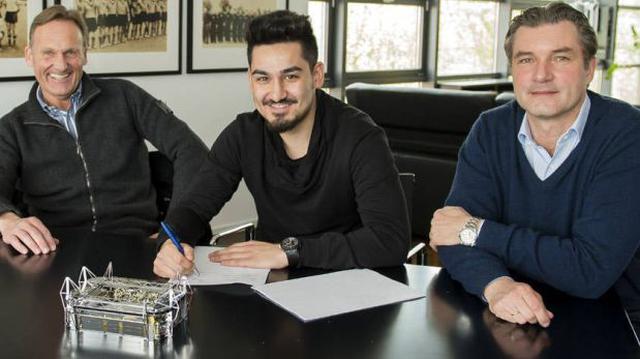 Gündogan renovó contrato hasta el 2016 con el Borussia Dortmund - 1