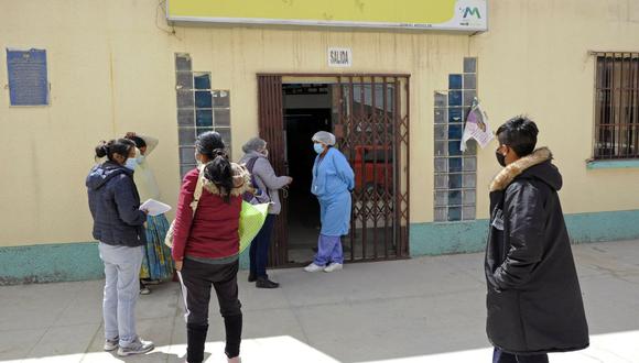 Los cuatro casos reportados hasta el momento en Bolivia, detectados todos en Santa Cruz, se encuentran “con aislamiento domiciliario y tratamiento respectivo”. (Foto de Jorge Bernal / AFP)