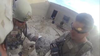 Soldado estadounidense recibe balazo de francotirador y vive para contarlo | VIDEO