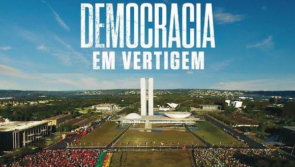“Democracia em vertigem” es narrada en primera persona por su directora, la brasileña Petra Costa. (Twitter Petra Costa)