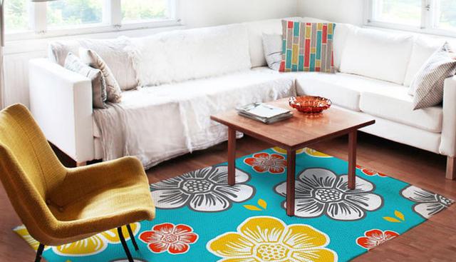 Alfombras. Las alfombras son una gran herramienta de decoración. Elige colores fuertes pero que combinen con el mobiliario del espacio para que haya armnía. (Foto: thegretest / Etsy.com)