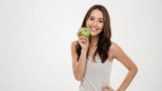 Alimentación saludable: ¿Cómo disminuir los niveles de colesterol malo por medio del consumo regular de frutas?