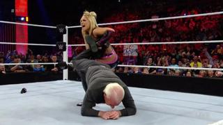 Charlotte vs. Natalya en lucha de rendición en WWE Xtreme Rules