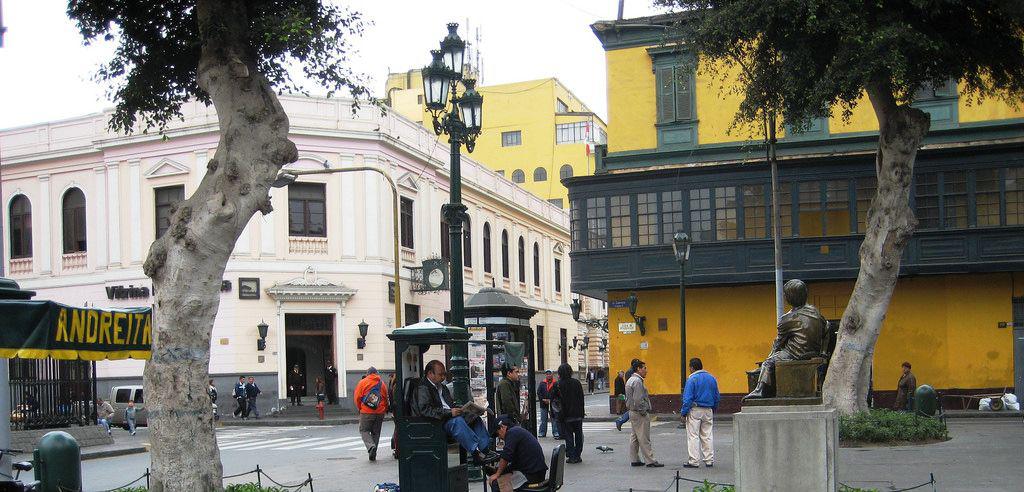 Municipalidad de Lima taló árboles de plazuela Santo Domingo - 3