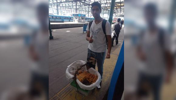 Este joven recibió un billete de 500 pesos en lugar de uno de 5 pesos, volvió corriendo a corregir el error con su cliente. (Facebook)