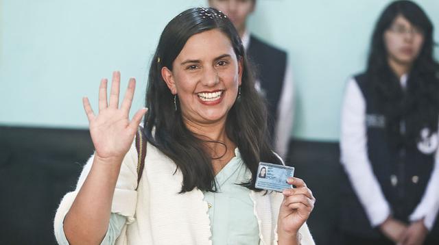 Verónika Mendoza: la jornada electoral de la candidata - 5