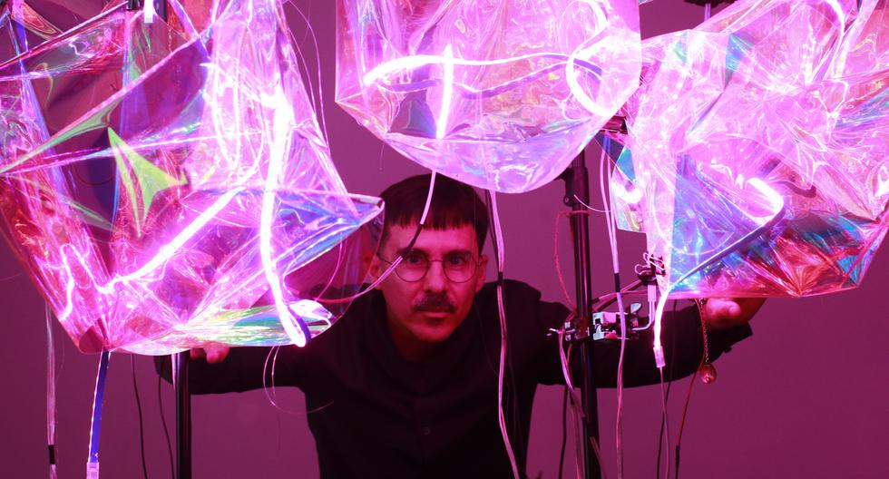 The anthropologist-turned-artist who blends electronics with music and isn’t afraid of artificial intelligence