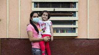 Kassandra, la niña nicaragüense que pinta para vencer el cáncer