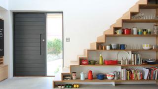 Estas modernas escaleras le darán elegancia a tu hogar