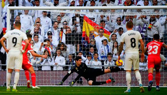Real Madrid vs. Girona: uruguayo Stuani anotó empate 1-1 de penal tras mano de Sergio Ramos | VIDEO. (Foto: AFP)