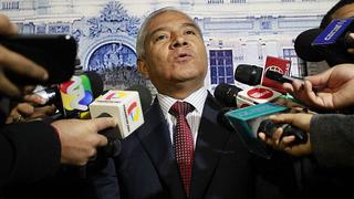 Ministro Pedraza acudirá "encantado" al Congreso si es interpelado