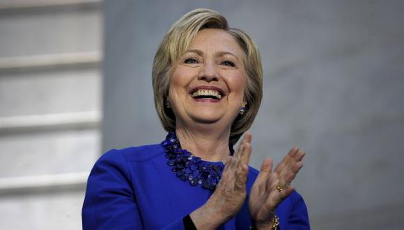 Hillary Clinton gana a Sanders en cuatro de cinco estados
