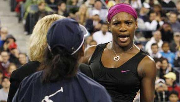 Serena Williams protagonizó una deplorable escena tras caer en la final del US Open 2018 frente a Naomi Osaka. La estadounidense ya tuvo una reacción similar hace 9 años en el mismo torneo (Foto: agencias)