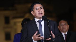Bancada de Perú Libre anuncia acciones “legales y parlamentarias” contra el jefe de la Dircote