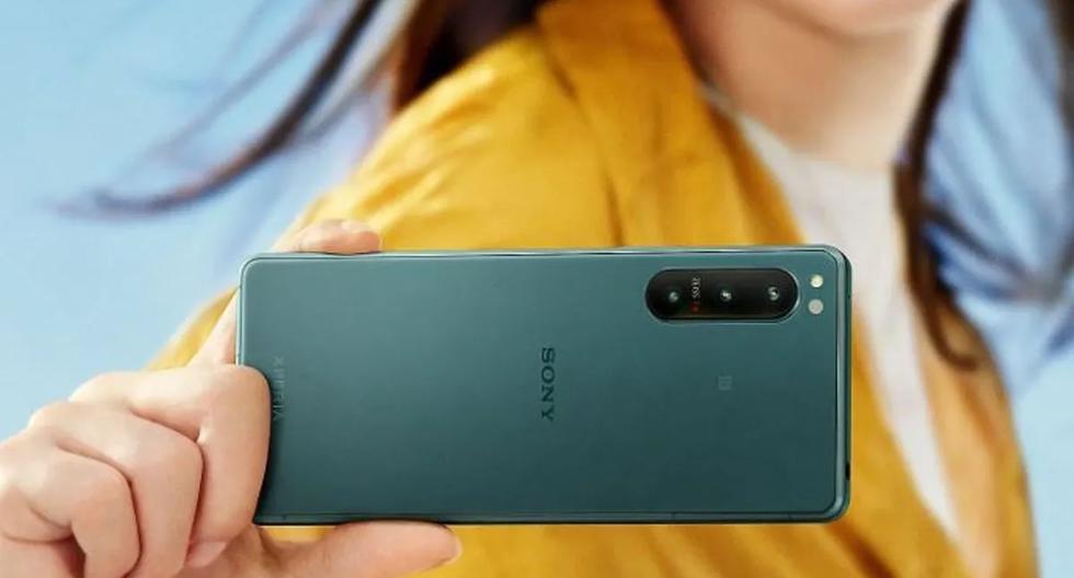 Android 13 will arrive on Sony Xperia 1 IV and 5 IV smartphones