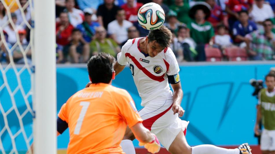 Italia vs. Costa Rica: así fue el gol de cabeza de Bryan Ruiz - 1