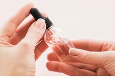 Los ‘peligros’ de usar acetona para quitar el esmalte de tus uñas
