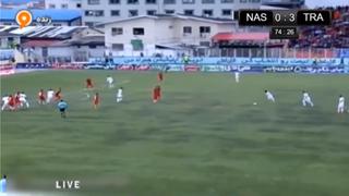 Mimbela convirtió un golazo de tiro libre de 40 metros en la Iran Pro League | VIDEO