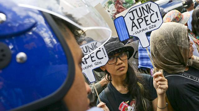 Cumbre del APEC desata protestas en Filipinas - 1