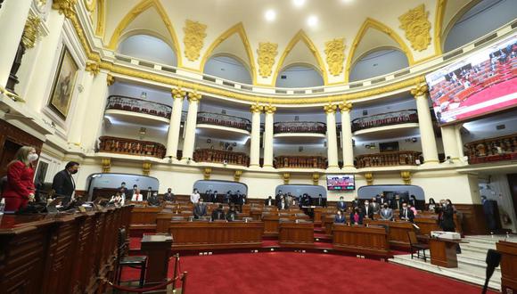 La iniciativa plantea modificar los artículos 40 y 44 de la ley 26300, la cual regula el derecho a la participación ciudadana en política | Foto: Congreso de la República / Referencial