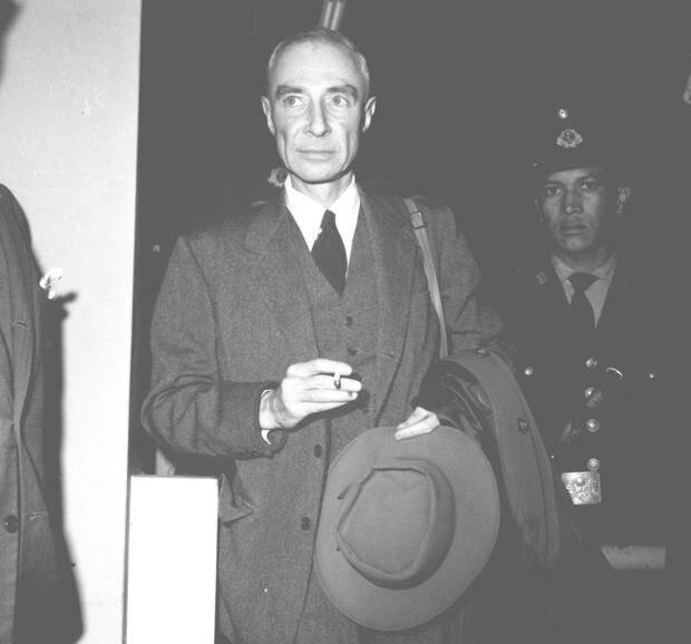 Robert Oppenheimer, who led the project to make the first atomic bomb, visited Peru in 1962. (Photo: GEC Historical Archive)