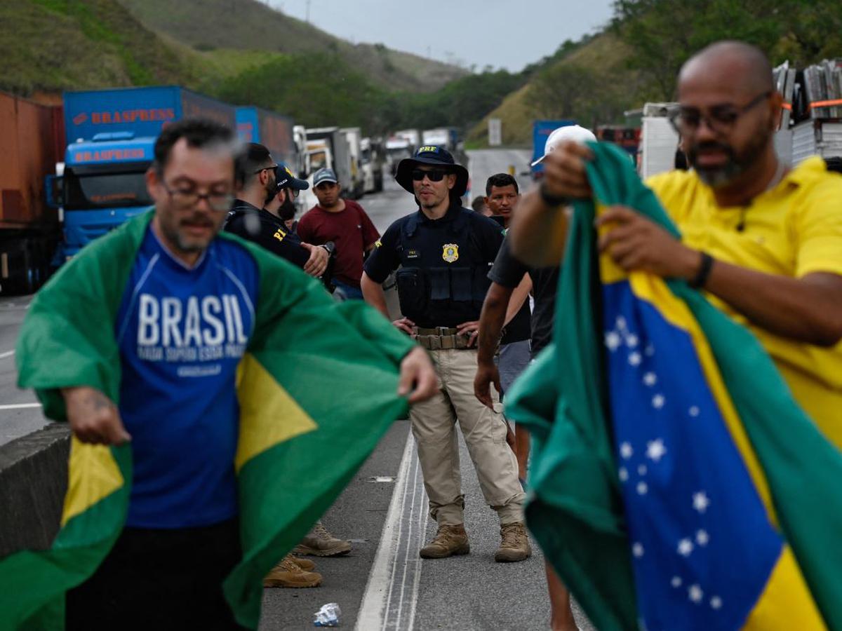 Lula da Silva presidente de Brasil | Camioneros y manifestantes bloquean carreteras por segundo día tras la derrota de Jair Bolsonaro en las elecciones | MUNDO | EL COMERCIO PERÚ