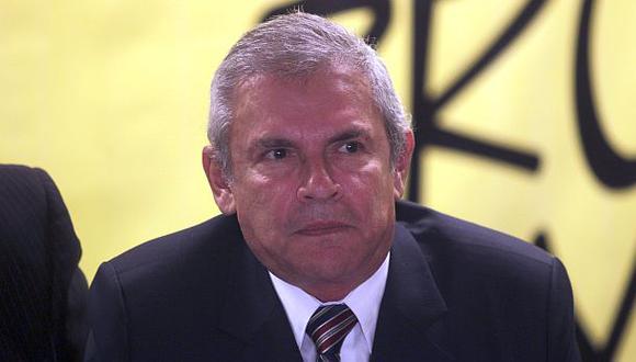 Luis Castañeda Lossio cobró irregularmente bono, según expertos