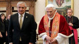 Benedicto XVI confesó que renunciar a su pontificado fue “muy difícil" 