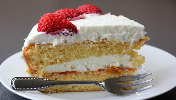 Siguiendo este truco tu pastel no se resecará al guardarlo en el refrigerador. (Foto: Reinhard Thrainer / Pixabay)