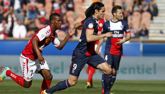 PSG venció 3-0 al Reims con dos autogoles del mismo jugador