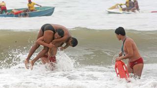 Diez personas salvaron de morir en las playas de Lima durante Navidad
