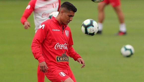 Hurtado durante una práctica de la selección peruana. (Foto: AFP)