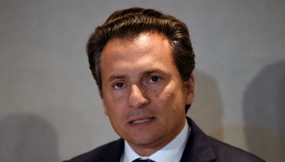 El exdirector general de Petróleos Mexicanos (Pemex) Emilio Lozoya asiste a una conferencia de prensa en la que niega las acusaciones de participación en el escándalo de corrupción Odebrecht el 17 de agosto de 2017. (ALFREDO ESTRELLA / AFP).