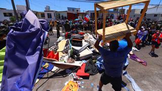 Chile: destruyen carpas de venezolanos durante protesta contra la migración y la delincuencia en Iquique