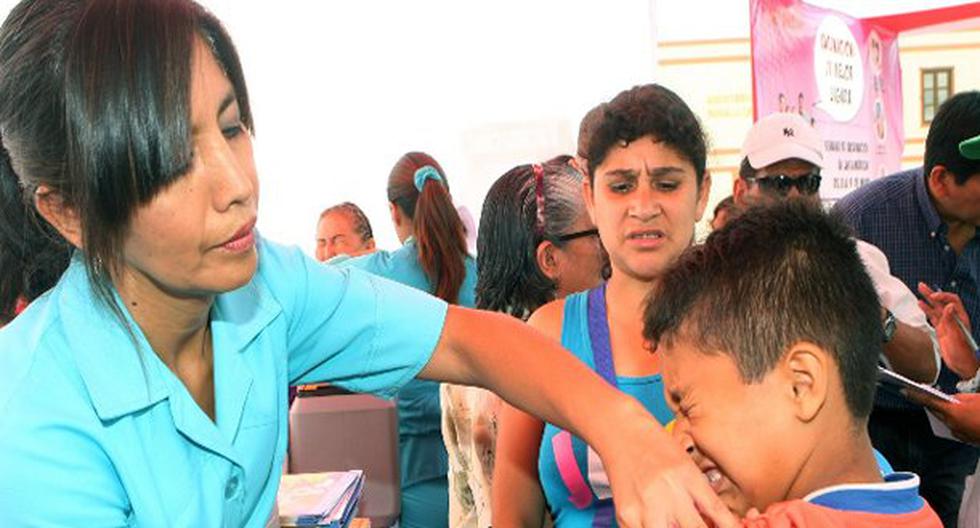 Importante campaña de vacunación en frontera. (Foto: Andina)