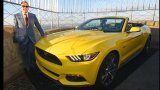 FOTOS: Ford sube un Mustang a la cima del Empire State