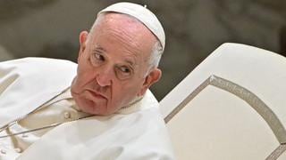 La “guerra civil” contra el papa Francisco en el Vaticano 