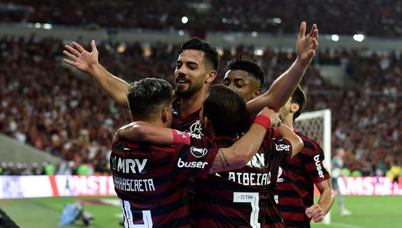 Flamengo enfrentará a Vasco da Gama por una fecha más del Brasileirao. Conoce la programación completa de partidos, horarios y canales para ver fútbol en vivo.