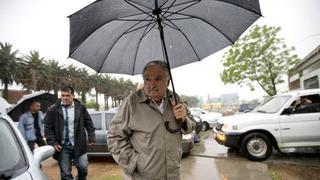 Elecciones en Uruguay: Mujica insta a ir a votar pese a lluvias