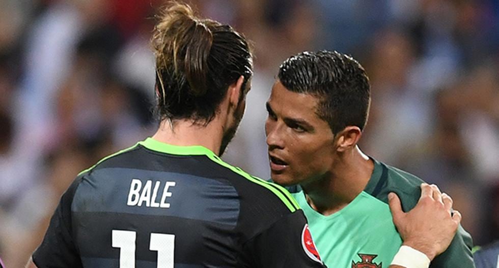Tras la victoria de Portugal ante Gales, Cristiano Ronaldo se acercó a Gareth Bale para decirle algo que finalmente el luso decidió revelar a la prensa. (Foto: AFP)