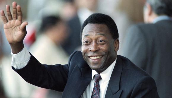 Mediante redes sociales, Pelé tranquilizó a sus seguidores. (Foto: AFP)