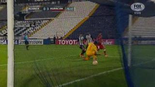 Error de Araujo y huacha a Forsyth en gol contra Alianza