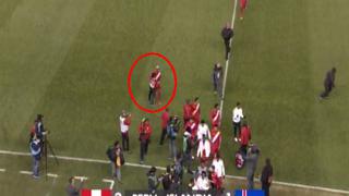 Perú vs. Islandia: Carrillo y su gran gesto con niño hincha