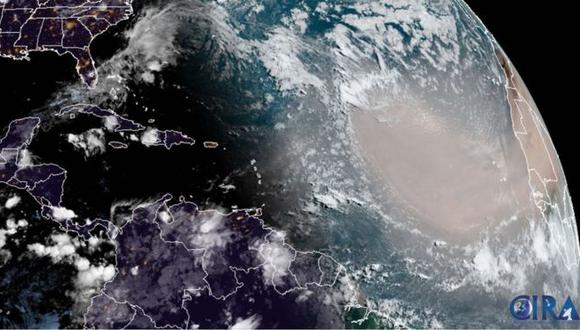 El Centro Nacional de Prevención de Desastres (Cenapred) informó que la nube de polvo del Sahara se encuentra ahora sobre el Océano Atlántico, con dirección al mar Caribe, Centroamérica y a México. (Foto: NOAA).