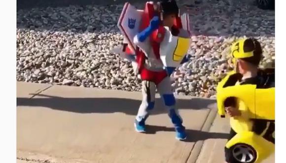 Tres niños conmueven en Instagram por disfrazarse como los Transformers. (Foto: Captura)