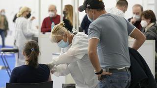 ¿Por qué muchos rusos están viajando a Croacia para vacunarse contra el coronavirus?