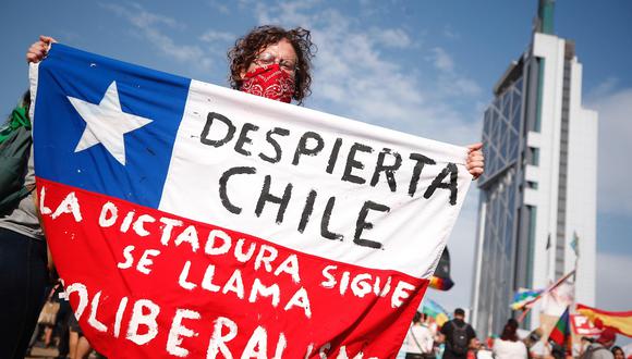 El precio del dólar en Chile abrió la jornada a la baja. (Foto: EFE)