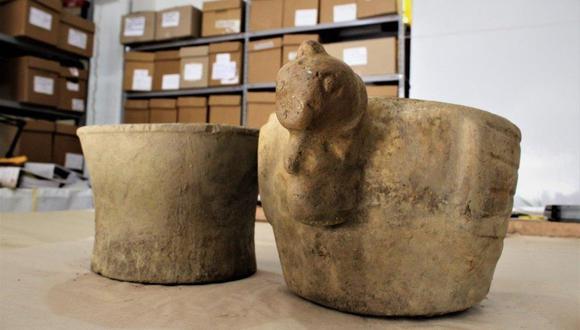 En su interior se encontraron dos cuencos ceremoniales, donde se puede observar la cabeza del cóndor tallada en piedra y con las alas abiertas. (Foto: Ministerio de Cultura)